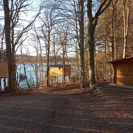 Les Chalets Flottants Des Planquettes Chalé *